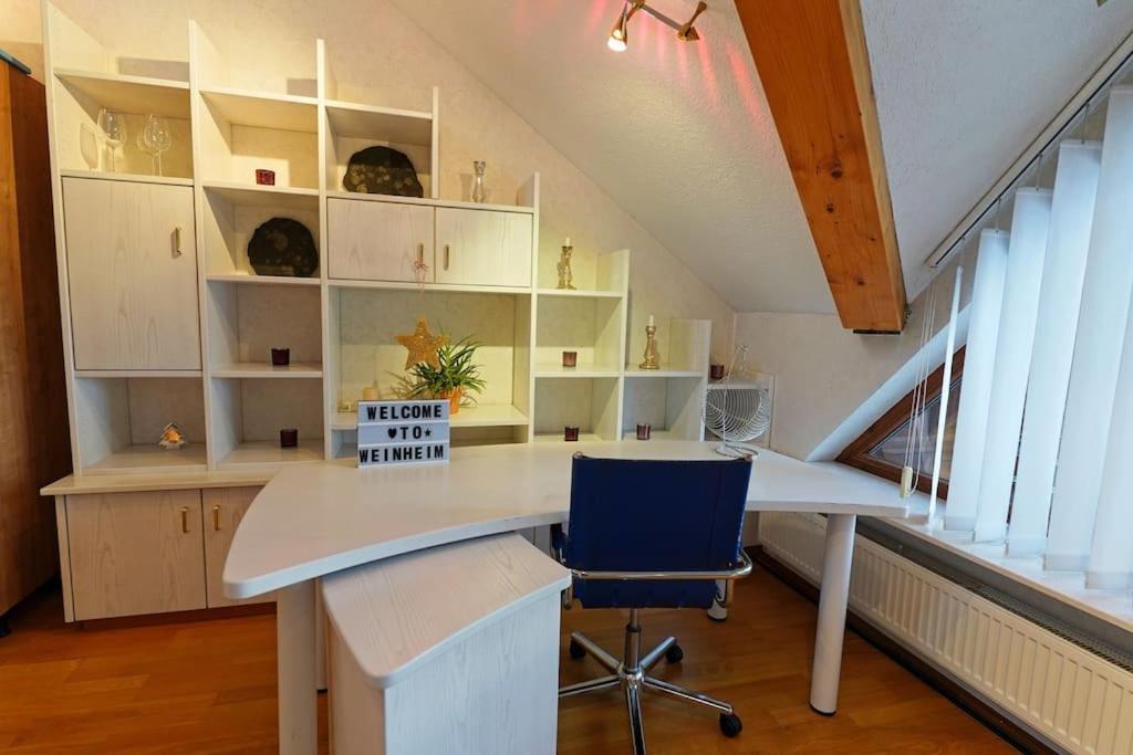Grosse, Helle Wohnung Fuer Bis Zu 6 Personen 바인하임 외부 사진